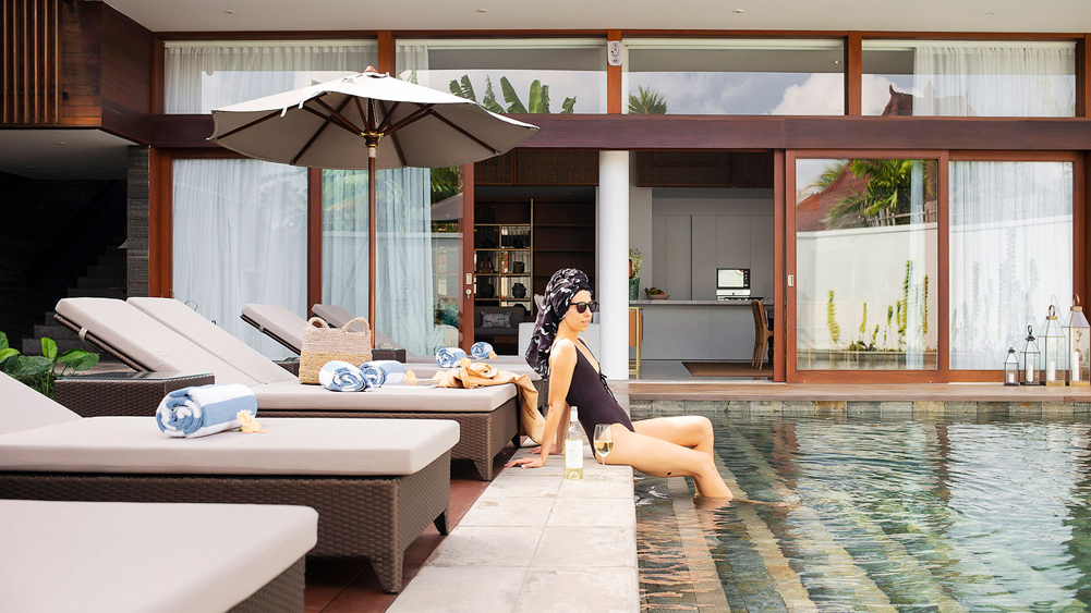 Villa Indrani - Cool pool area